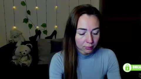 Snapshot of ay_kiss_jully chatting on March 6, 6:26 pm Jully online show from March 6, 6:26 pm