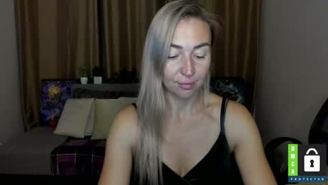 Snapshot of ay_kiss_jully chatting on September 24, 5:34 pm Jully online show from September 24, 5:34 pm