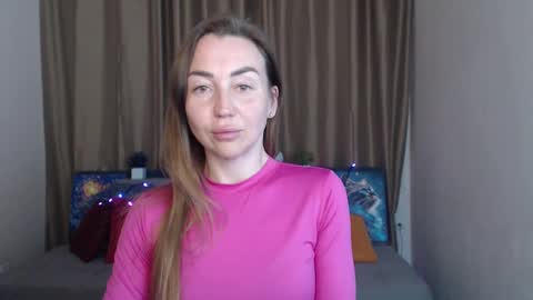 Snapshot of ay_kiss_jully chatting on March 11, 4:30 am Jully online show from March 11, 4:30 am