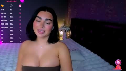  Ayla Demir  online show from November 19, 11:05 pm