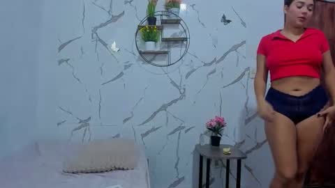 Aymy online show from February 16, 11:37 pm