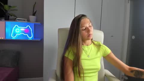 Sofia online show from September 17, 2:04 pm