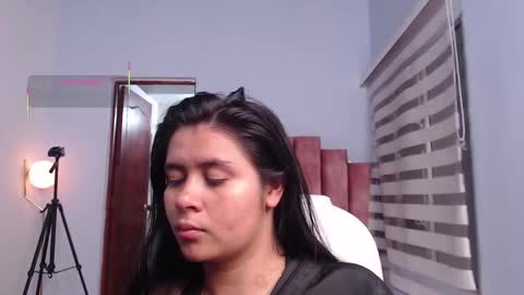 Azyl bunny online show from February 22, 4:29 am