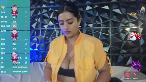 Snapshot of azuraby chatting on January 3, 10:29 pm Azuraby online show from January 3, 10:29 pm