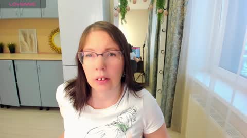 Snapshot of b_bonya_m chatting on January 19, 5:48 am Bonya online show from January 19, 5:48 am