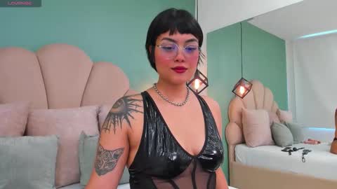 Barbara Moon online show from March 20, 5:07 pm