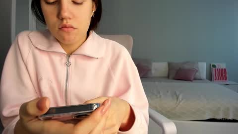 Snapshot of bab_boom chatting on September 17, 12:41 am Monica online show from September 17, 12:41 am