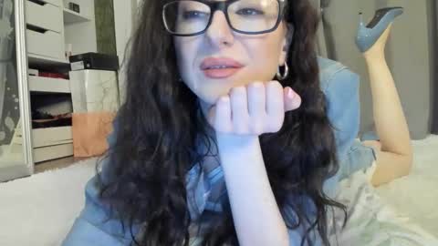 Snapshot of babby_jewel chatting on October 17, 12:41 pm babby_jewel online show from October 17, 12:41 pm