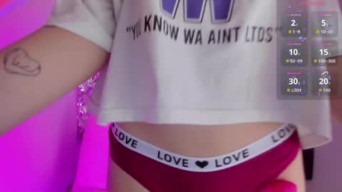 Queen B online show from September 24, 6:18 pm