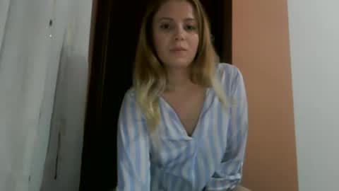 Baby Blonde online show from February 7, 7:18 pm