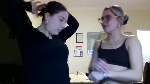 baby_girls2224 online show from February 28, 8:08 pm