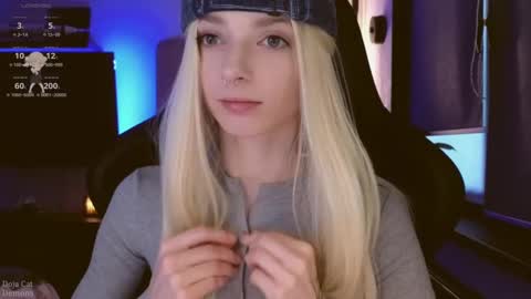 baby gopn1k online show from February 7, 5:52 am