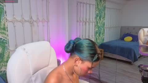 Julieta online show from May 21, 11:30 am