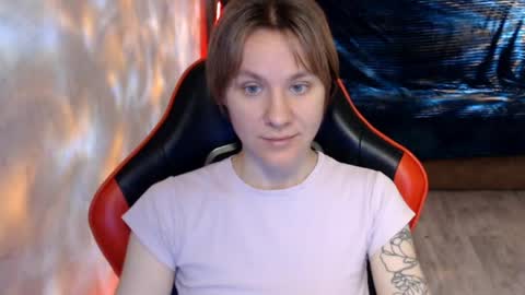 baby_kitte online show from May 27, 3:36 am