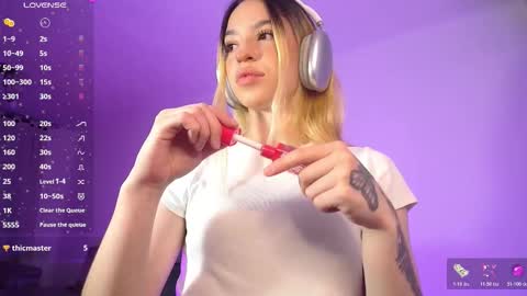  NYX  online show from December 22, 2:47 am