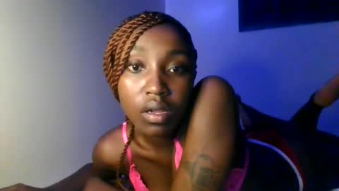 baby_smiler online show from June 8, 11:37 pm