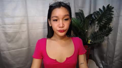 Snapshot of babynexy69 chatting on October 10, 9:36 am Nexie online show from October 10, 9:36 am
