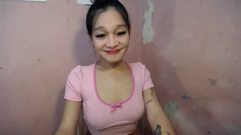 Snapshot of babynexy69 chatting on March 4, 10:38 pm Nexie online show from March 4, 10:38 pm