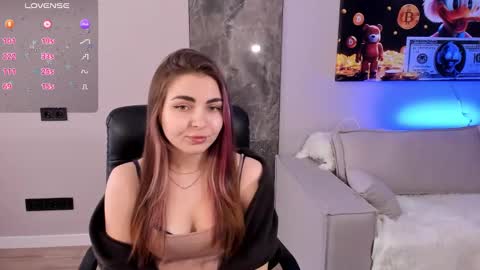 Snapshot of babyy_doll chatting on December 16, 8:09 am JOIN FAN CLUB TO GET MY CONTENT FOR FREE online show from December 16, 8:09 am