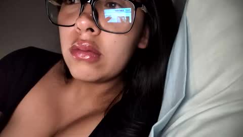  Gisselle  online show from April 3, 9:18 am