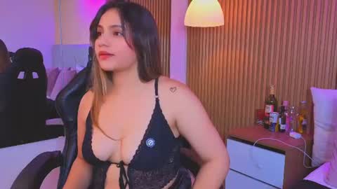 babyzahara online show from July 6, 1:49 pm