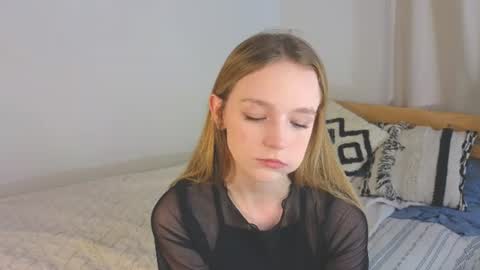 Kate online show from June 25, 4:08 pm