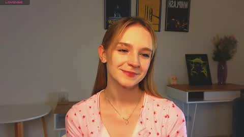 Kate online show from May 30, 4:37 pm