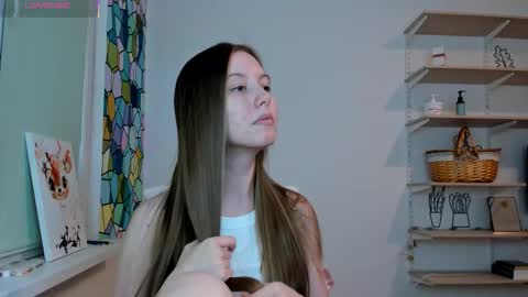 Kira online show from October 28, 4:51 am