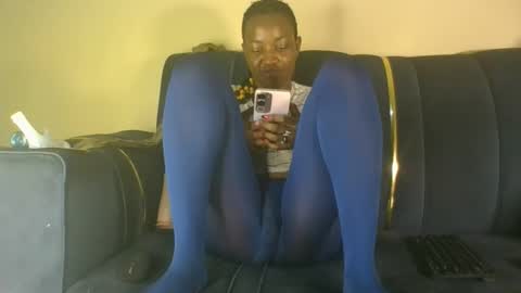 bambi online show from November 27, 8:01 pm