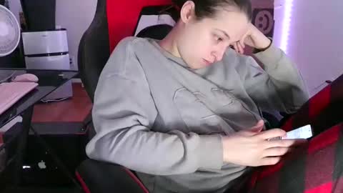 bambiboo8113 online show from February 28, 7:25 pm