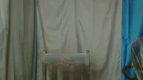 baninay810654 online show from February 5, 10:24 pm