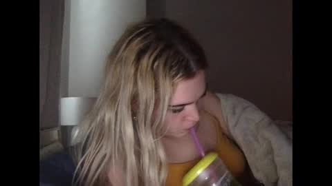 Snapshot of bansam1738 chatting on October 3, 10:15 pm bansam1738 online show from October 3, 10:15 pm