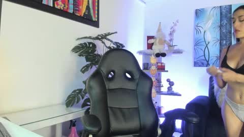 Gabi  online show from December 18, 11:48 am