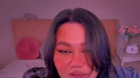Snapshot of barbara_bb chatting on February 14, 10:25 pm Barbie Kim online show from February 14, 10:25 pm