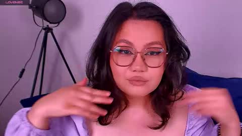 Snapshot of barbara_bb chatting on October 7, 7:51 pm Barbie Kim online show from October 7, 7:51 pm