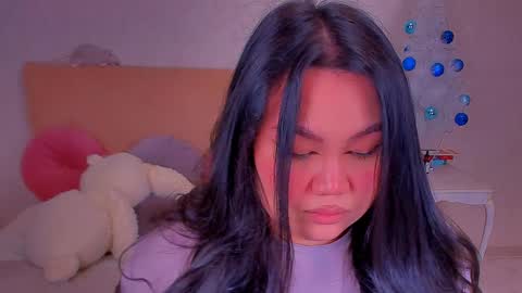 Snapshot of barbara_bb chatting on December 15, 7:31 pm Barbie Kim online show from December 15, 7:31 pm