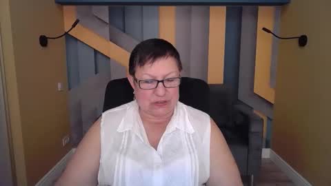 barbaraturners online show from December 3, 9:39 pm