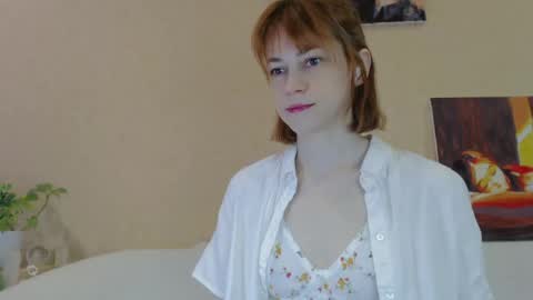 Amina online show from May 19, 9:16 am