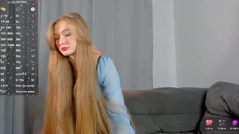 Kendall online show from March 2, 9:41 pm