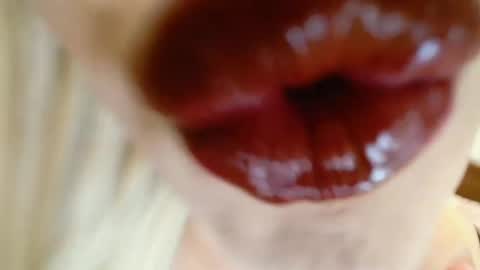 Barbi Bentley online show from April 3, 6:44 am