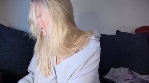 barbiegirl966 online show from November 2, 10:07 am