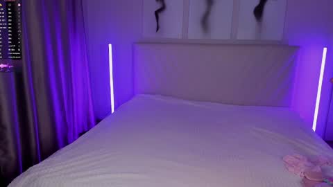  Emma online show from March 28, 8:41 pm