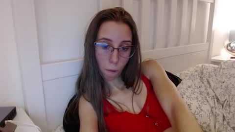 Lena online show from November 20, 6:20 pm