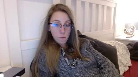 Lena online show from November 15, 7:37 pm