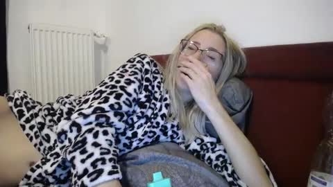 Lena online show from January 24, 7:39 pm