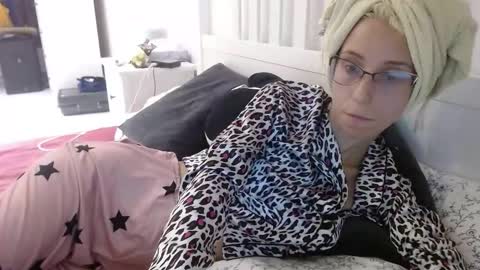 Lena online show from September 15, 5:53 pm