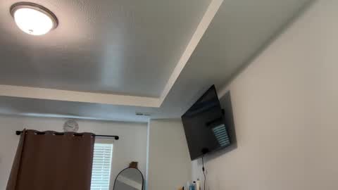 chicka online show from February 7, 4:46 pm