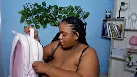 Charlote online show from November 17, 1:01 pm