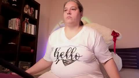 Love online show from March 11, 3:25 pm