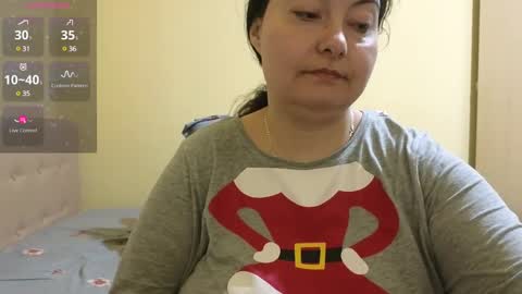 Emma online show from February 15, 6:33 pm